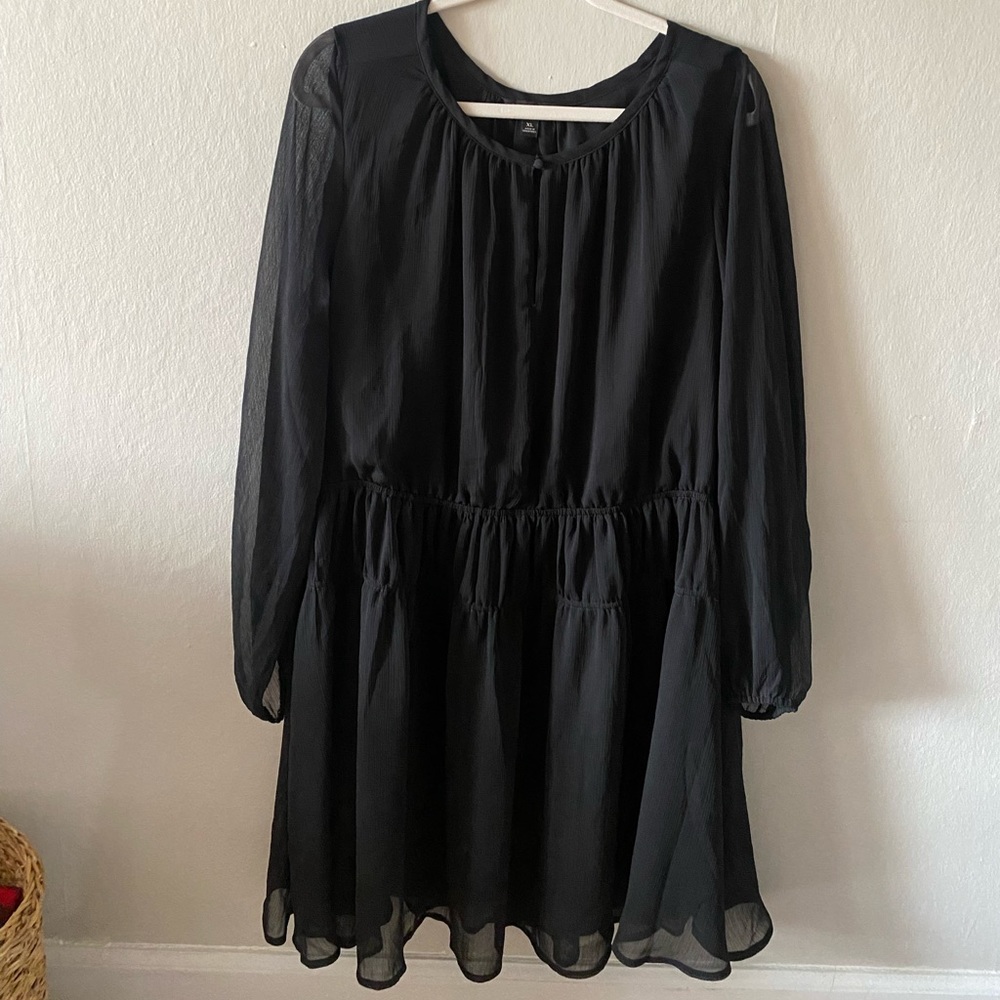 Banana Republic chiffon dress